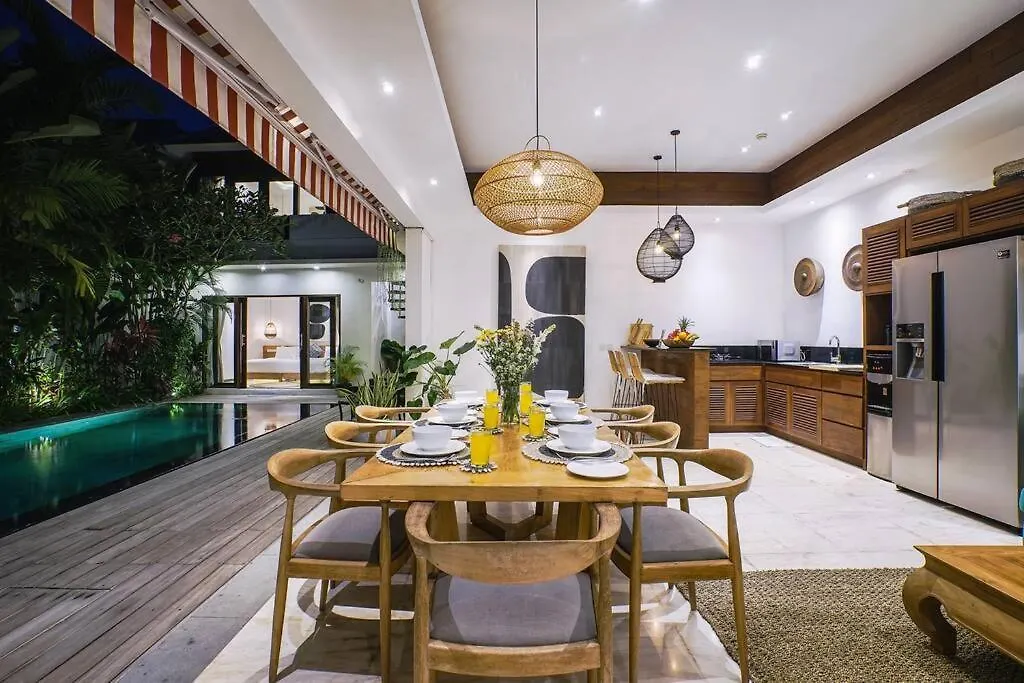 Frangipani Villa Mawe At Berawa Canggu  Canggu (Bali)